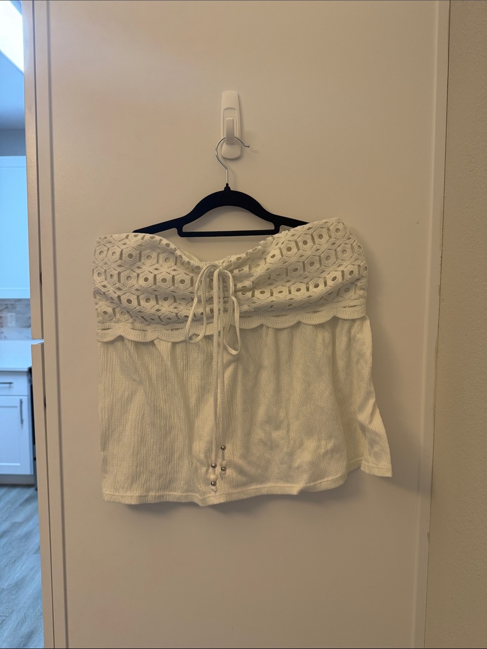 Women’s Strapless White Eyelet Knit Top